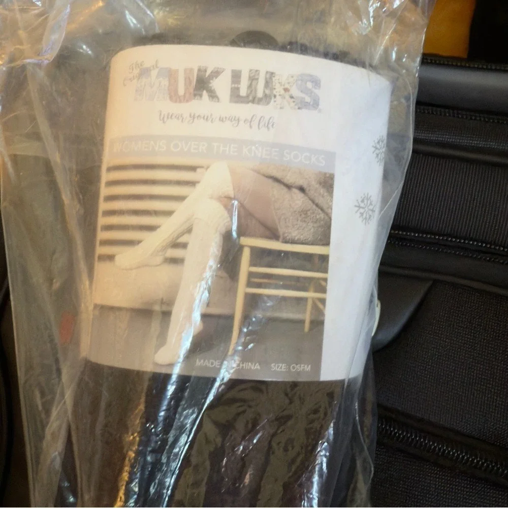 Muk Luks Women's Over the Knee‎ Socks Black/ OSFM NWT